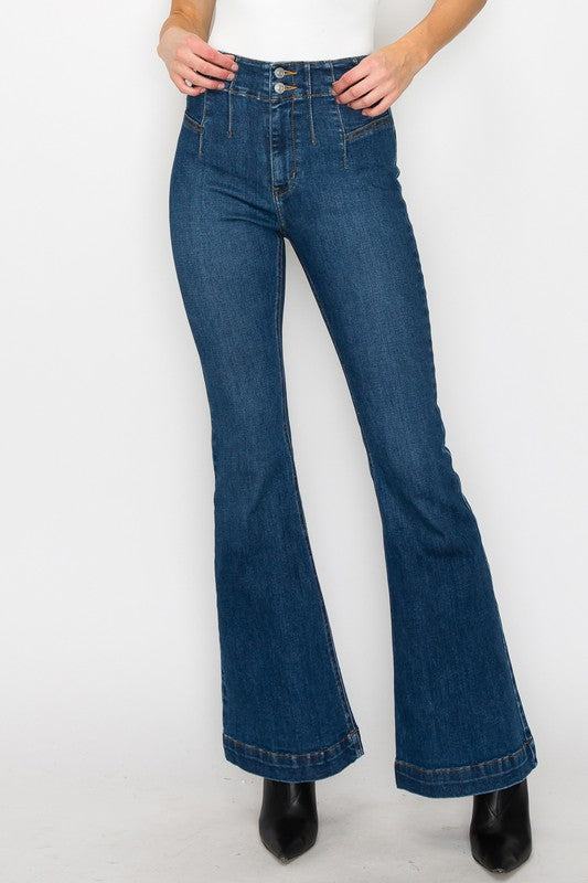 Women's Plus Size High Rise Modern Flare Jeans