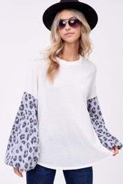 Women's Casual Loose Fit Animal Print Long Sleeve Top