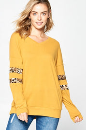 Women's Casual V Neck Long Sleeve Animal Print Tunic Top