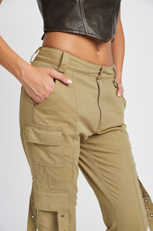 Women's Low Waist Cargo Flared Pants