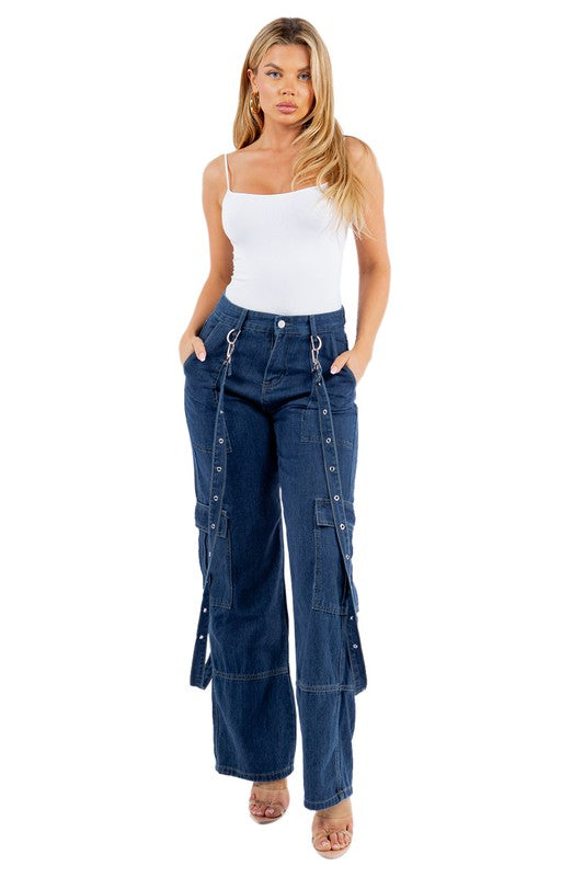 Women's Boyfriend Denim Jeans with Cargo Pockets