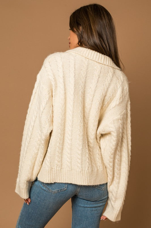 Women's Regular Fit Collared Cable Knit Cardigan