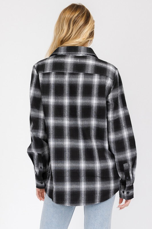 Women's Boyfriend Fit Checker Plaid Flannel Shirt