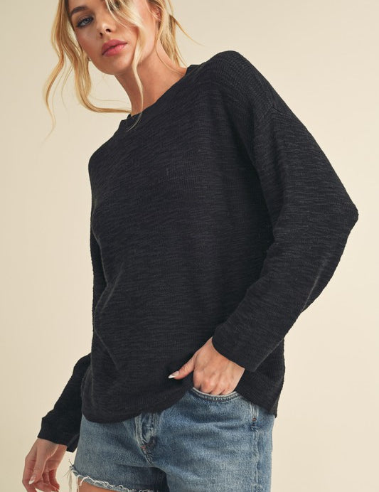 Women's Oversized Knit Sweater with Scoop Neck