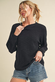 Women's Oversized Knit Sweater with Scoop Neck