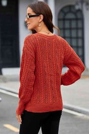 Women's Regular Fit Cable Knit Sweater