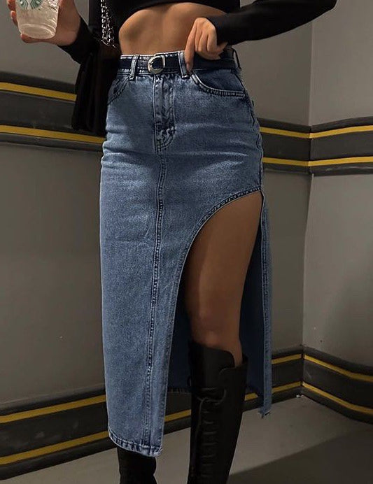 Thigh slit denim skirt