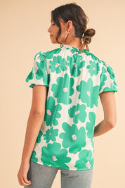 Women's Green Floral Puff Sleeve Frill Neckline Blouse