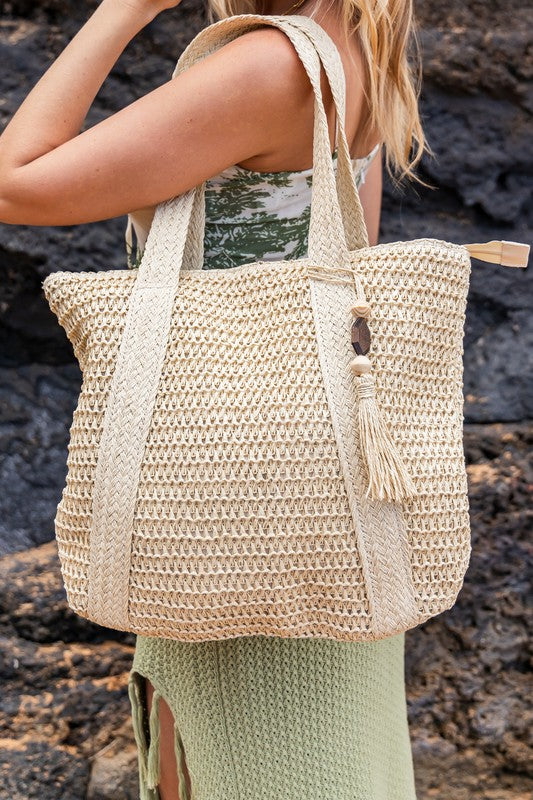 Women's Woven Straw Tassel Tote Bag