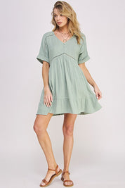 Women's Textured Short Sleeve V-Neck A-Line Dress