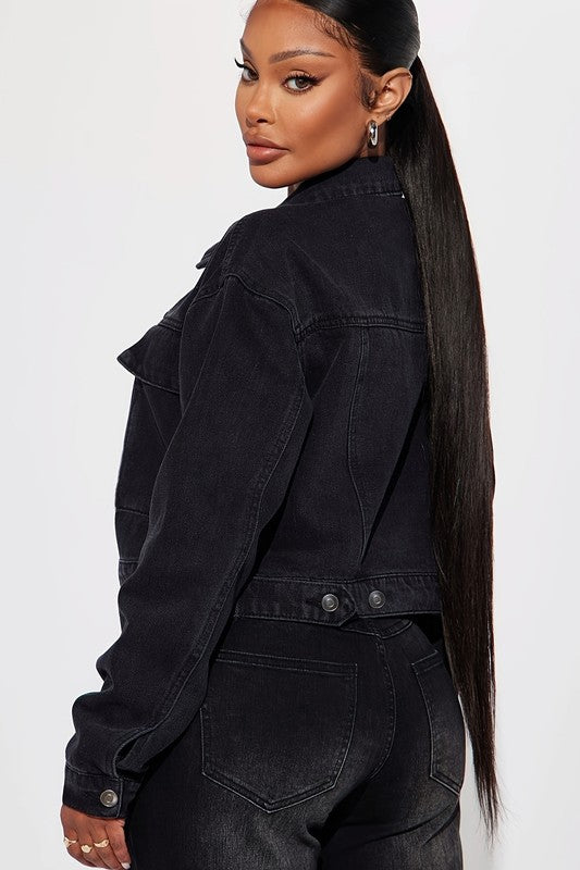 Women's Oversized Denim Jacket with Long Sleeves