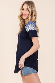 Women's Casual Round Neck Ribbed Jersey Top with Contrasted Sleeves