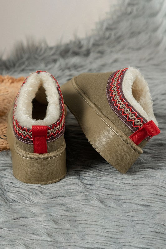 Women's Suede Plush Lined Contrast Print Snow Boots