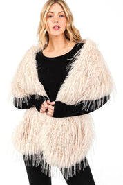 Women's Iconic Faux Fur Pull Through Shawl