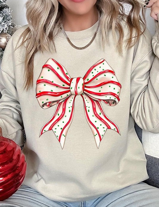 Unisex Christmas Tree Cake Bow Graphic Fleece Sweatshirt