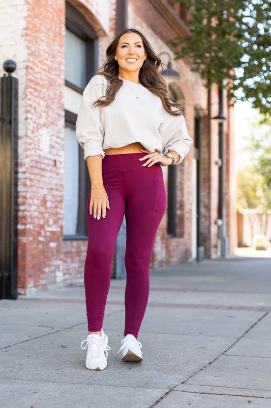 Women's Maroon Full Length Leggings with Pockets