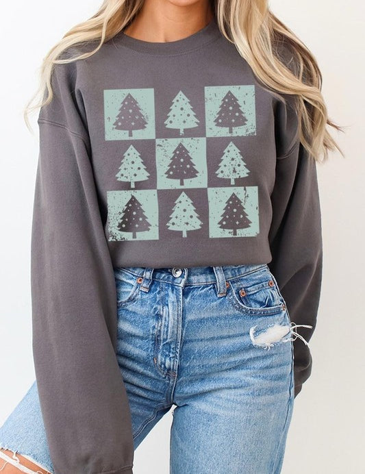 Unisex Checkered Christmas Tree Graphic Sweatshirt