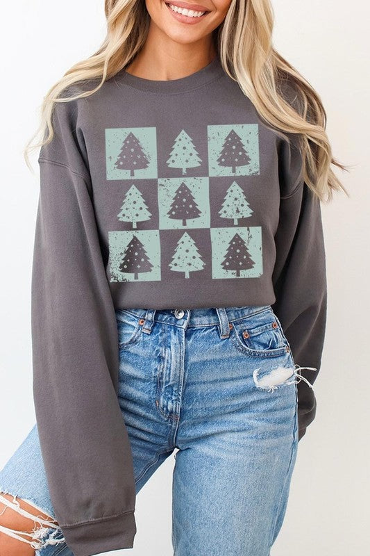 Unisex Checkered Christmas Tree Graphic Sweatshirt