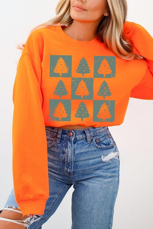 Unisex Checkered Christmas Tree Graphic Sweatshirt