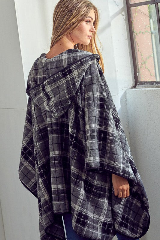 Women's Casual Plaid Toggle Cloak Poncho