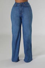 Women's High Rise Wide Leg Jeans in Medium Wash