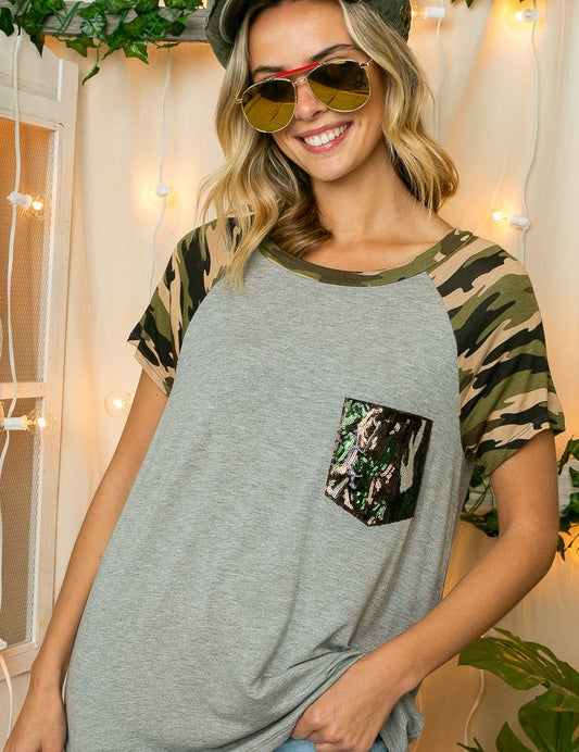 Women's Camouflage Sequins Pocket Top