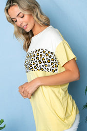 Women's Animal Color Blocked Short Sleeve Round Neck Top