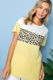 Women's Animal Color Blocked Short Sleeve Round Neck Top