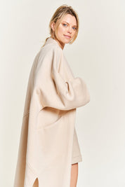 Women's Oversized Knit Cardigan with Front Pockets