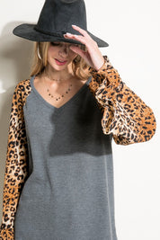 Plus Size Casual V-Neck Cheetah Mixed Blouse Top