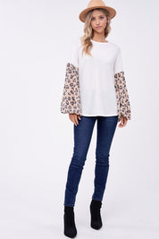 Women's Animal Print Mixed Volume Sleeve Top