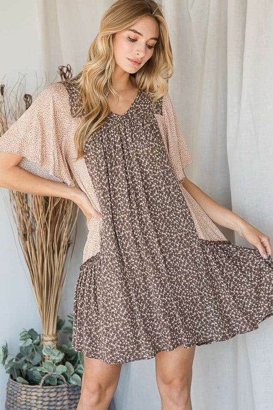 Women's Floral Print V-Neck Ruffle Dress