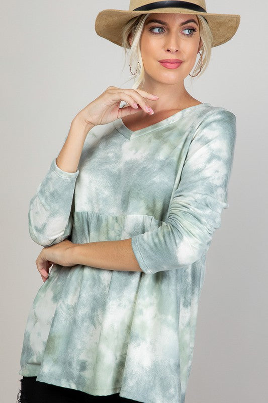 Women's Relaxed Fit Cloud Tie Dye Babydoll Top