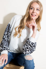 Women's Loose Fit Animal Print Long Sleeve Top