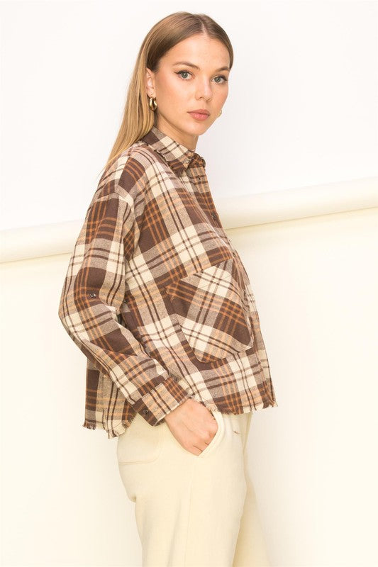 Women's Cropped Plaid Button-Down Shirt