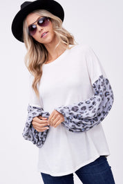 Women's Casual Loose Fit Animal Print Long Sleeve Top