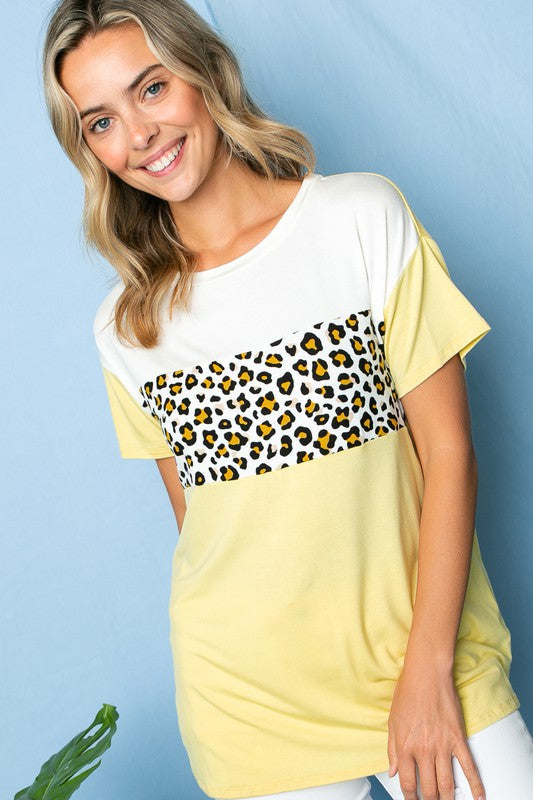 Women's Animal Color Blocked Short Sleeve Round Neck Top