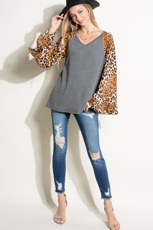 Women's Relaxed Fit V-Neck Cheetah Print Blouse