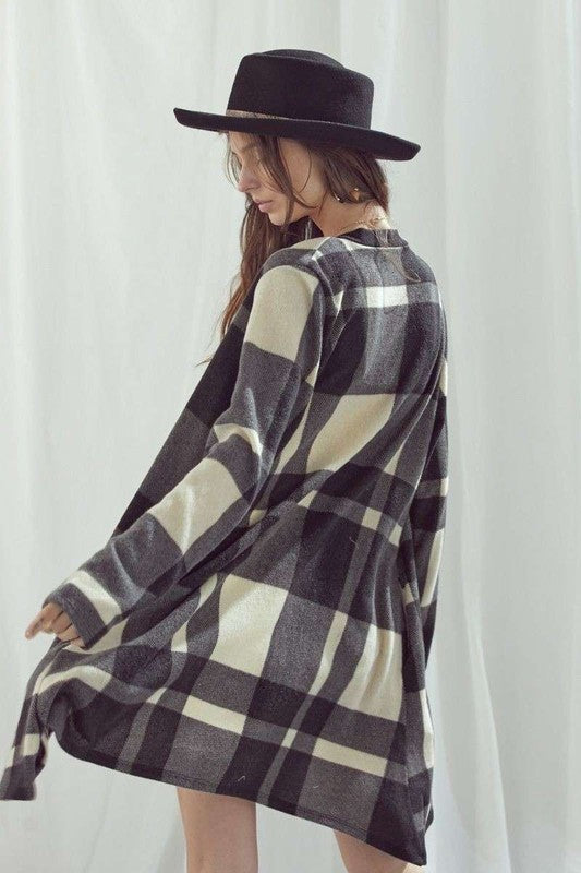 Women's Long Sleeve Checker Print Cardigan