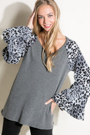 Women's Relaxed Fit V-Neck Cheetah Print Blouse