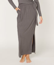 Women's Classic Bamboo Skirt with Pockets and Side Slit