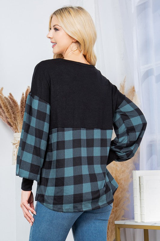 Women's Oversized Plaid Balloon Sleeve Sweater