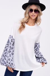 Women's Casual Loose Fit Animal Print Long Sleeve Top