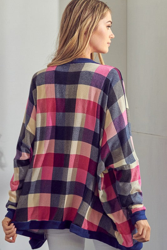 Women's Oversized Plaid Buttondown Cardigan