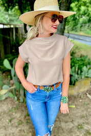 Women's Loose Fit Short Sleeve Top