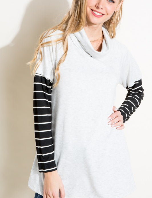 Women's Casual Loose Fit Turtle Neck Top