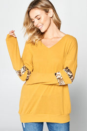 Women's Casual V Neck Long Sleeve Animal Print Tunic Top