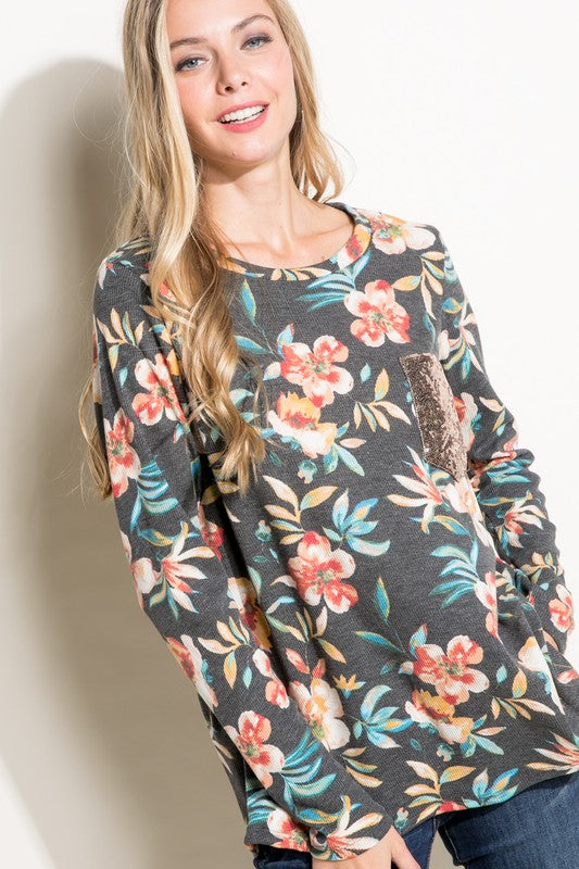 Women's Floral Sequence Pocket Round Neck Plus Top