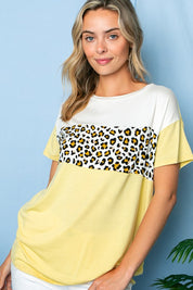 Women's Animal Color Blocked Short Sleeve Round Neck Top