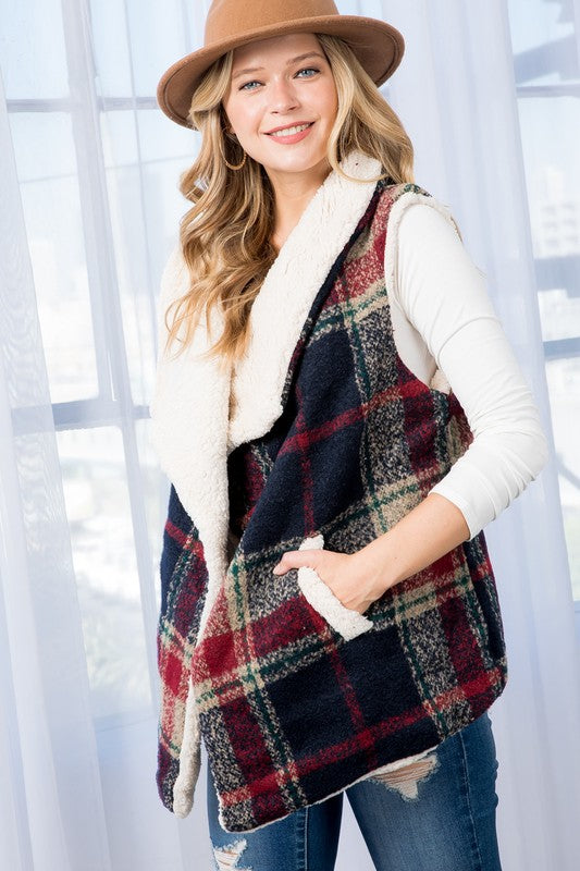 Women's Oversized Sherpa Lined Plaid Vest